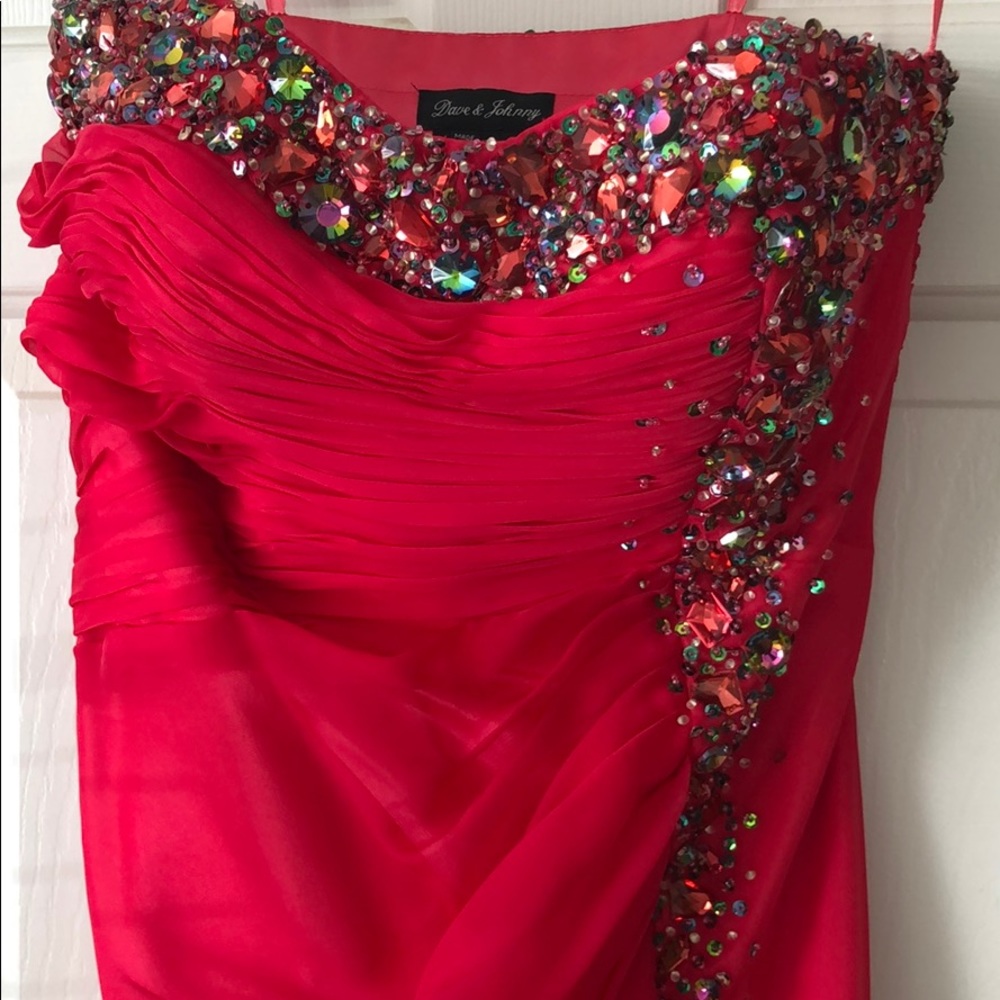 Dave and Johnny prom formal style 8872 size 8